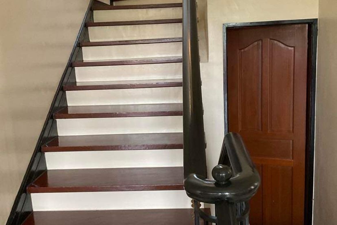 4 Bedroom House for Sale in Almanza Dos, Las Piñas, Metro Manila – photo 8