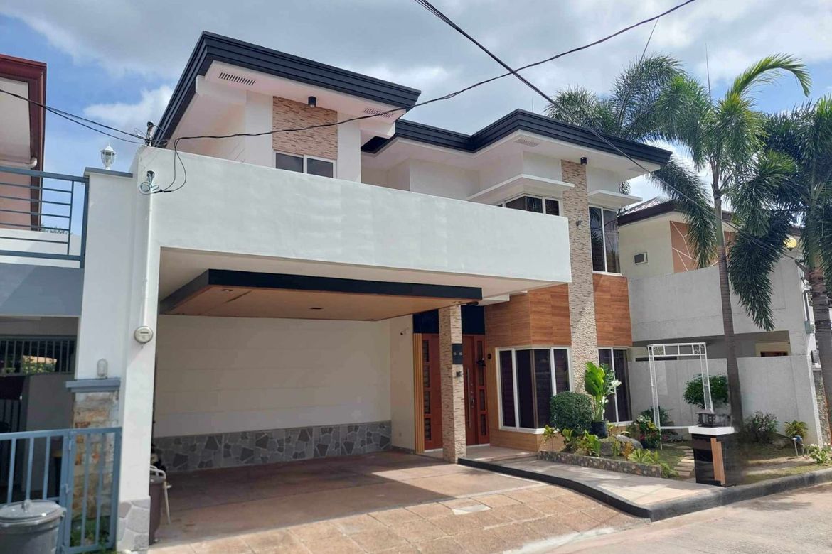 4 Bedroom House for Sale in Amsic, Angeles, Pampanga