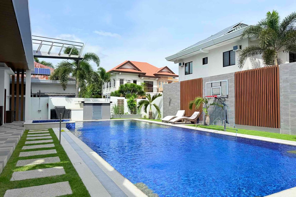 4 Bedroom House for Sale in Amsic, Angeles, Pampanga – photo 2