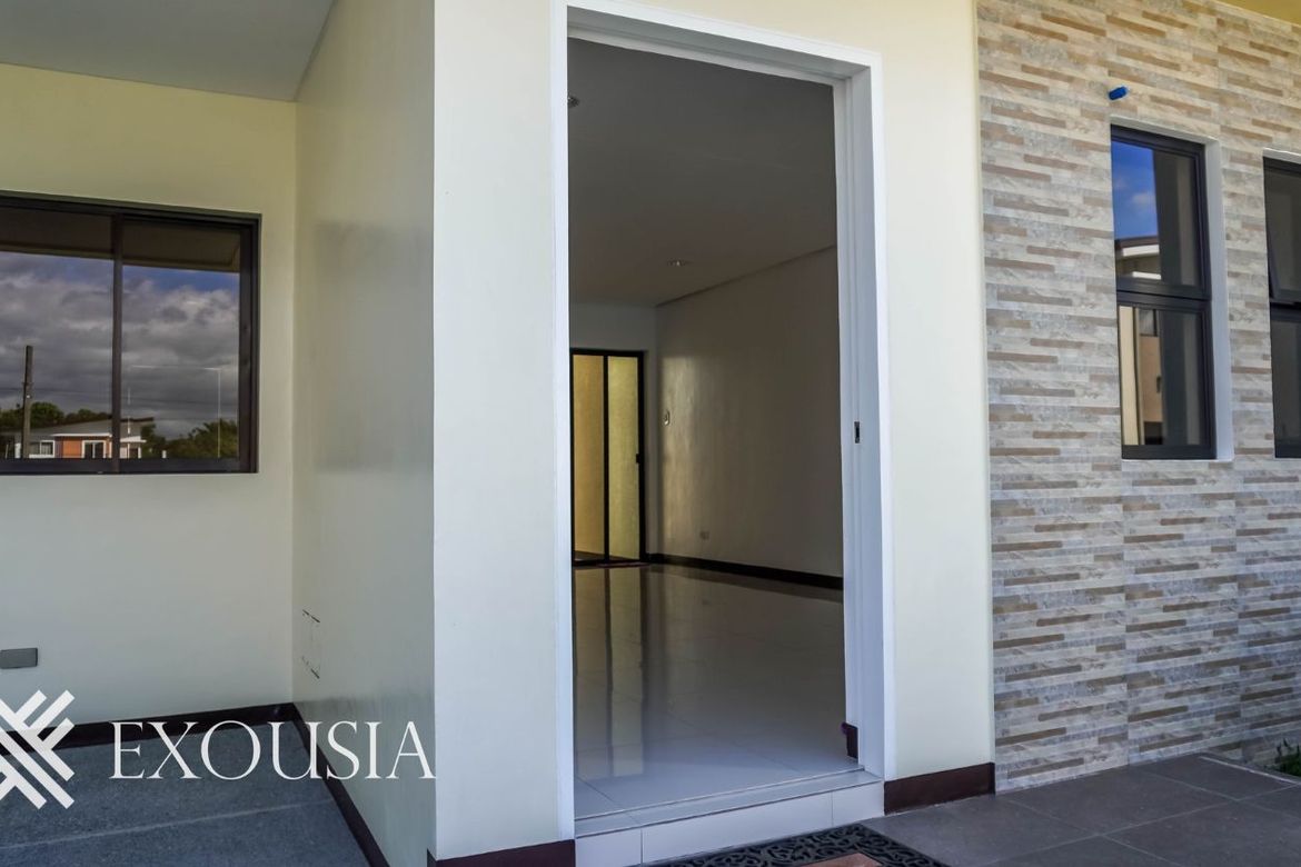 4 Bedroom House for Sale in Anabu I-B, Imus, Cavite – photo 7