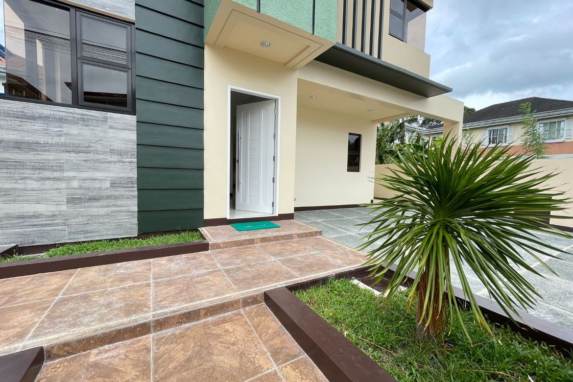 4 Bedroom House for Sale in Anabu I-D, Imus, Cavite – photo 3