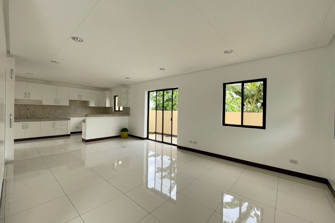 4 Bedroom House for Sale in Anabu I-D, Imus, Cavite – photo 7