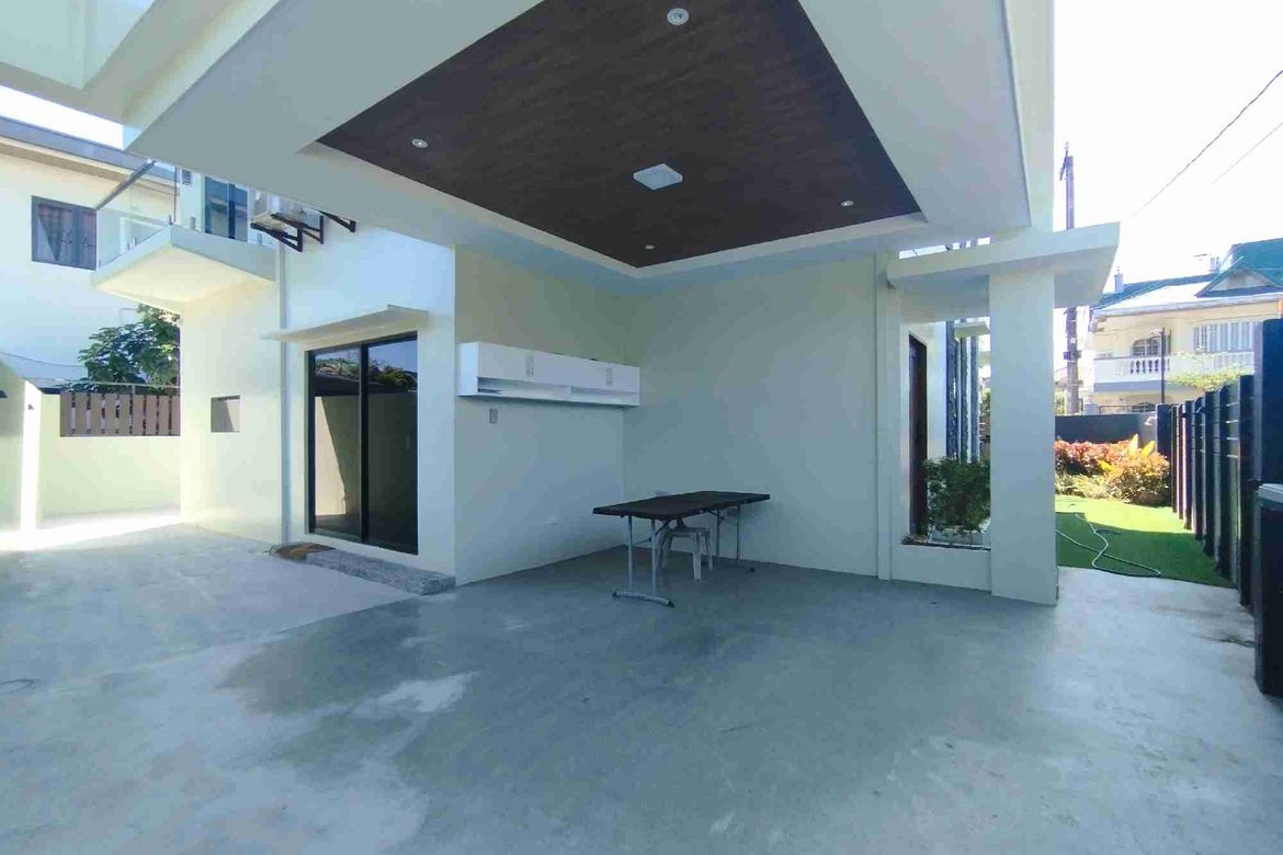 4 Bedroom House for Sale in Anabu II-C, Imus, Cavite – photo 2