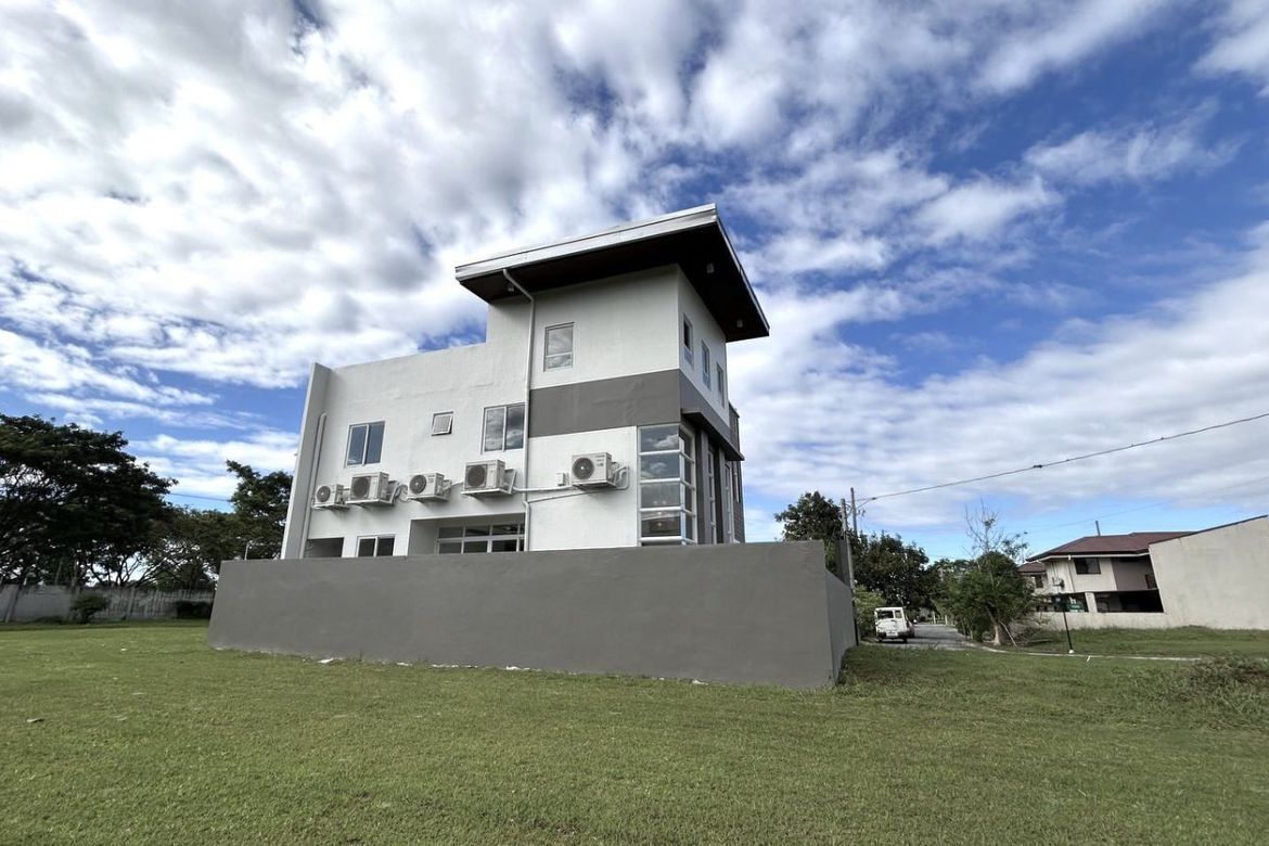 4 Bedroom House for Sale in Avida Settings Nuvali, Canlubang, Calamba, Laguna – photo 3