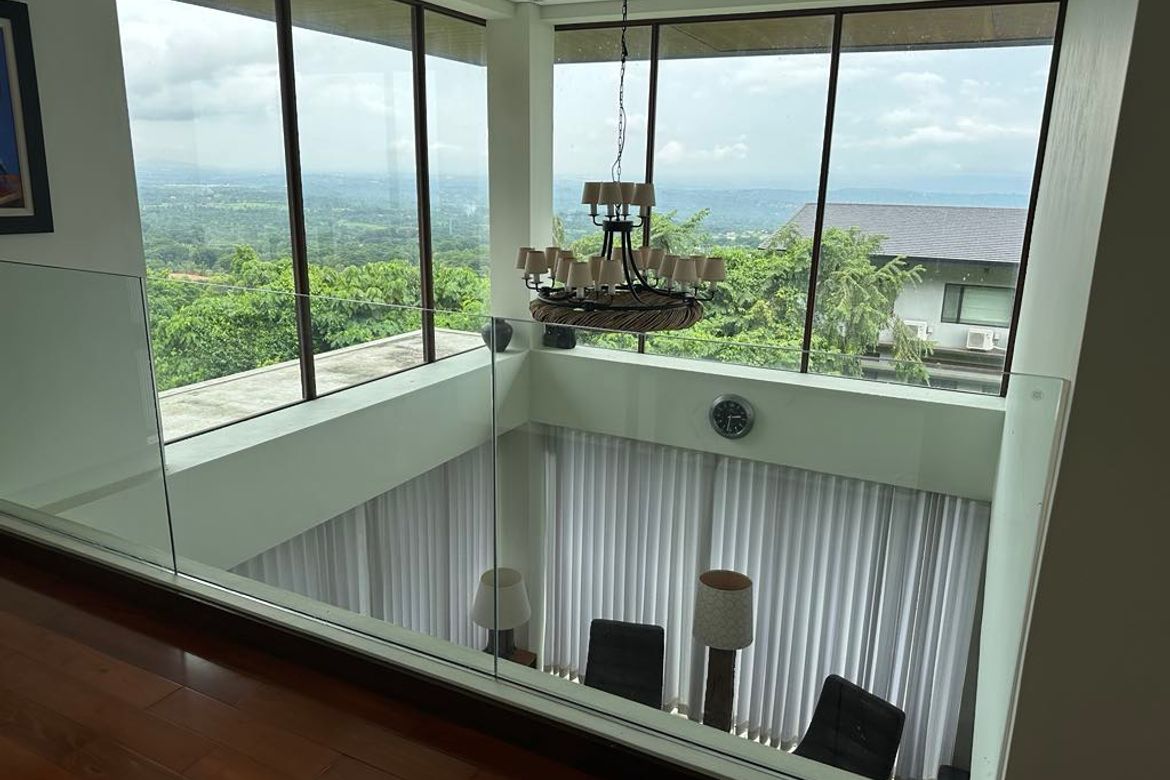 4 Bedroom House for Sale in Aya, Talisay, Batangas