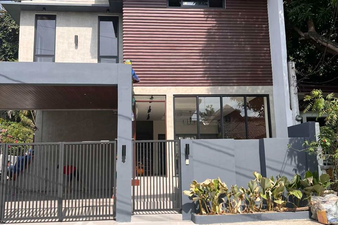 4 Bedroom House for Sale in Ayala Alabang Village, New Alabang Village, Muntinlupa, Metro Manila – photo 2