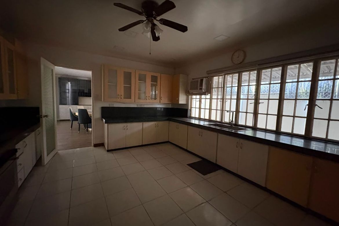 4 Bedroom House for Sale in Ayala Alabang Village, New Alabang Village, Muntinlupa, Metro Manila – photo 8