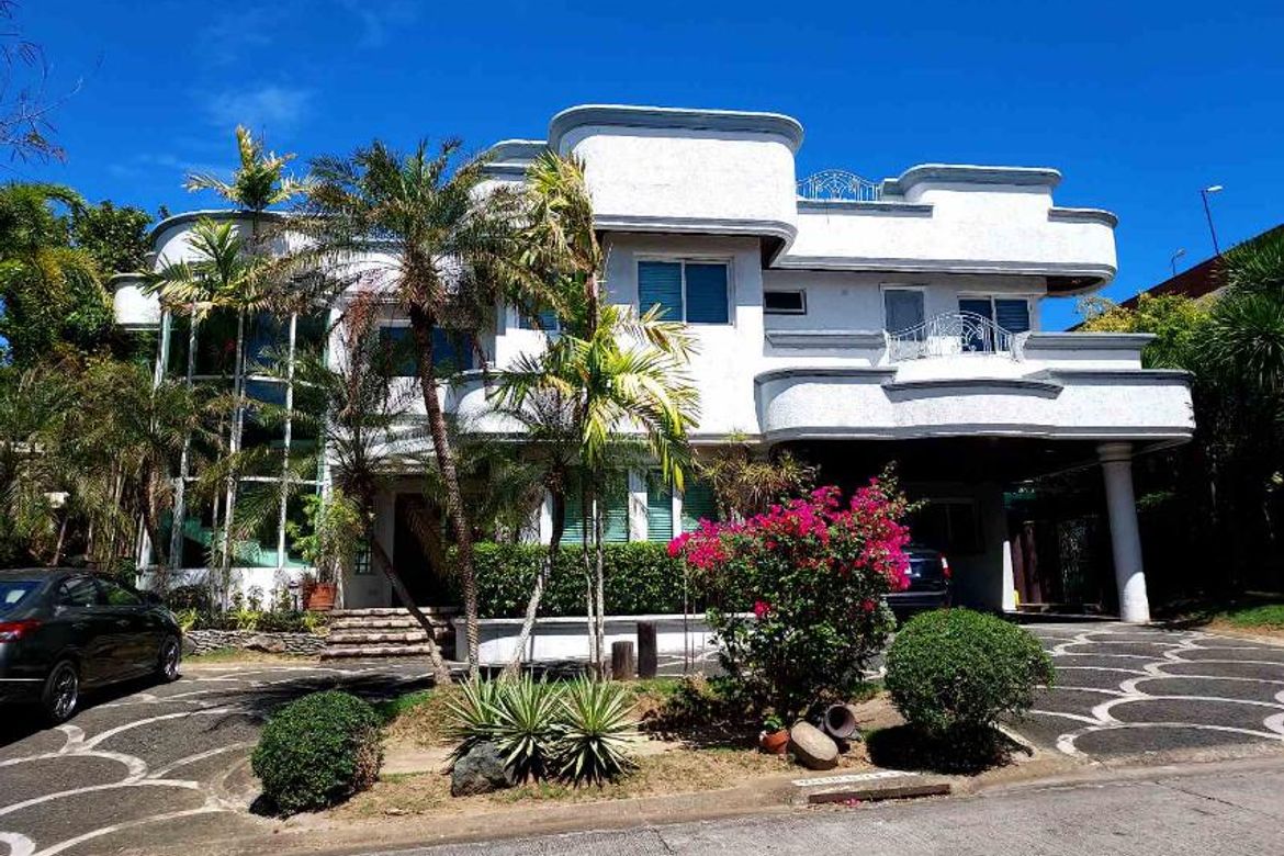 4 Bedroom House for Sale in Ayala Alabang Village, New Alabang Village, Muntinlupa, Metro Manila
