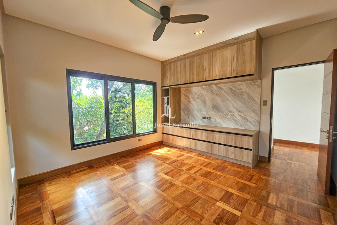 4 Bedroom House for Sale in Ayala Alabang Village, New Alabang Village, Muntinlupa, Metro Manila