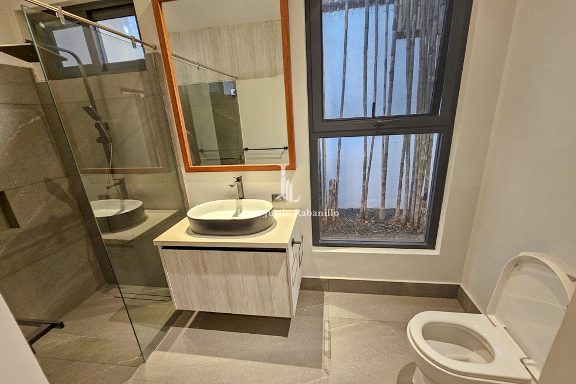 4 Bedroom House for Sale in Ayala Alabang Village, New Alabang Village, Muntinlupa, Metro Manila – photo 3
