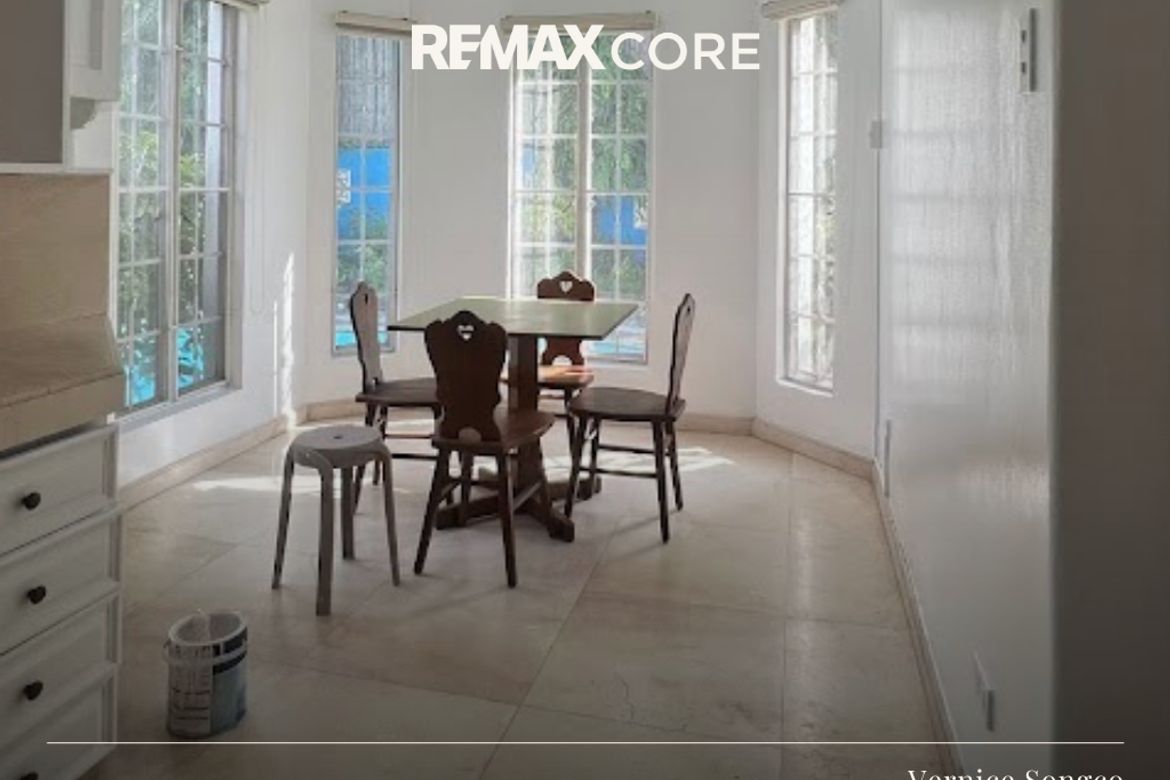 4 Bedroom House for Sale in Ayala Alabang Village, New Alabang Village, Muntinlupa, Metro Manila – photo 2