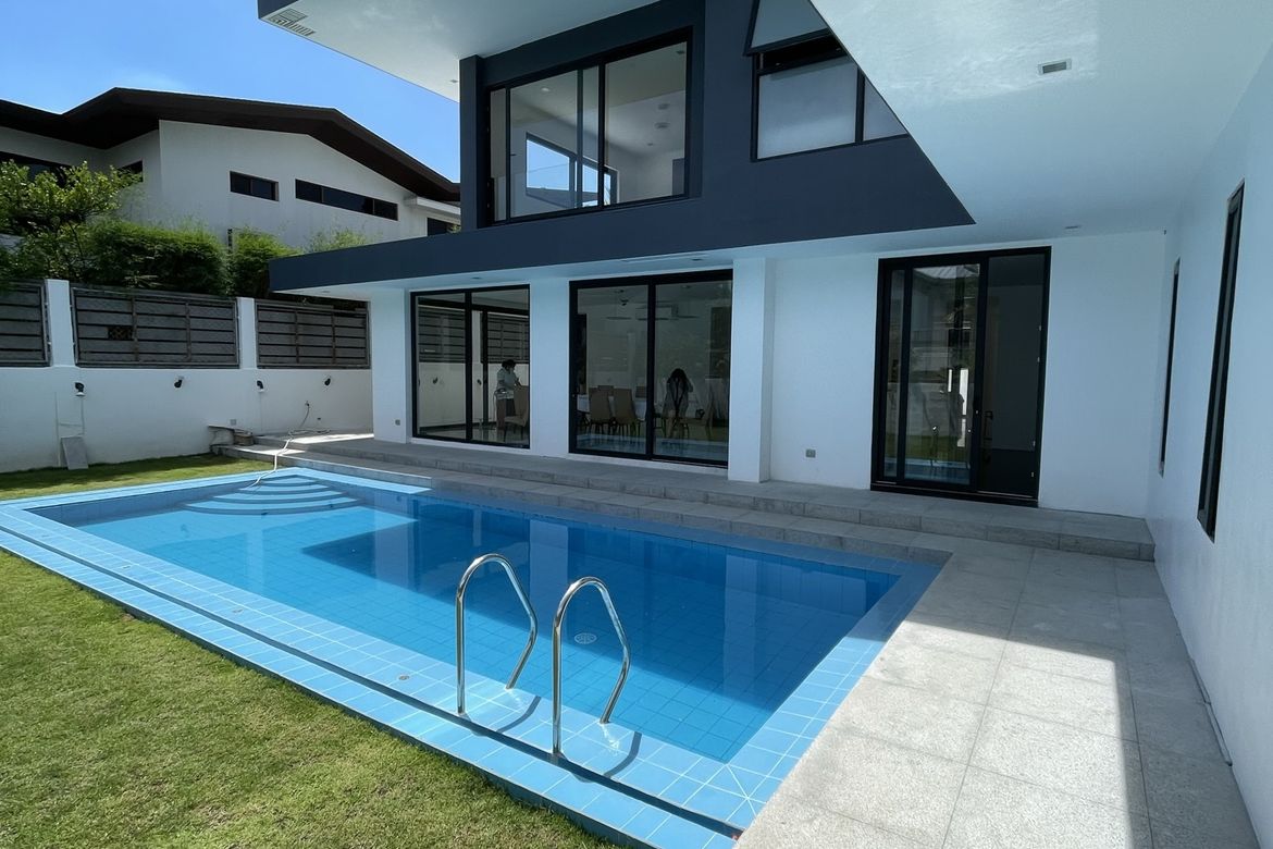 4 Bedroom House for Sale in Ayala Alabang Village, New Alabang Village, Muntinlupa, Metro Manila – photo 6