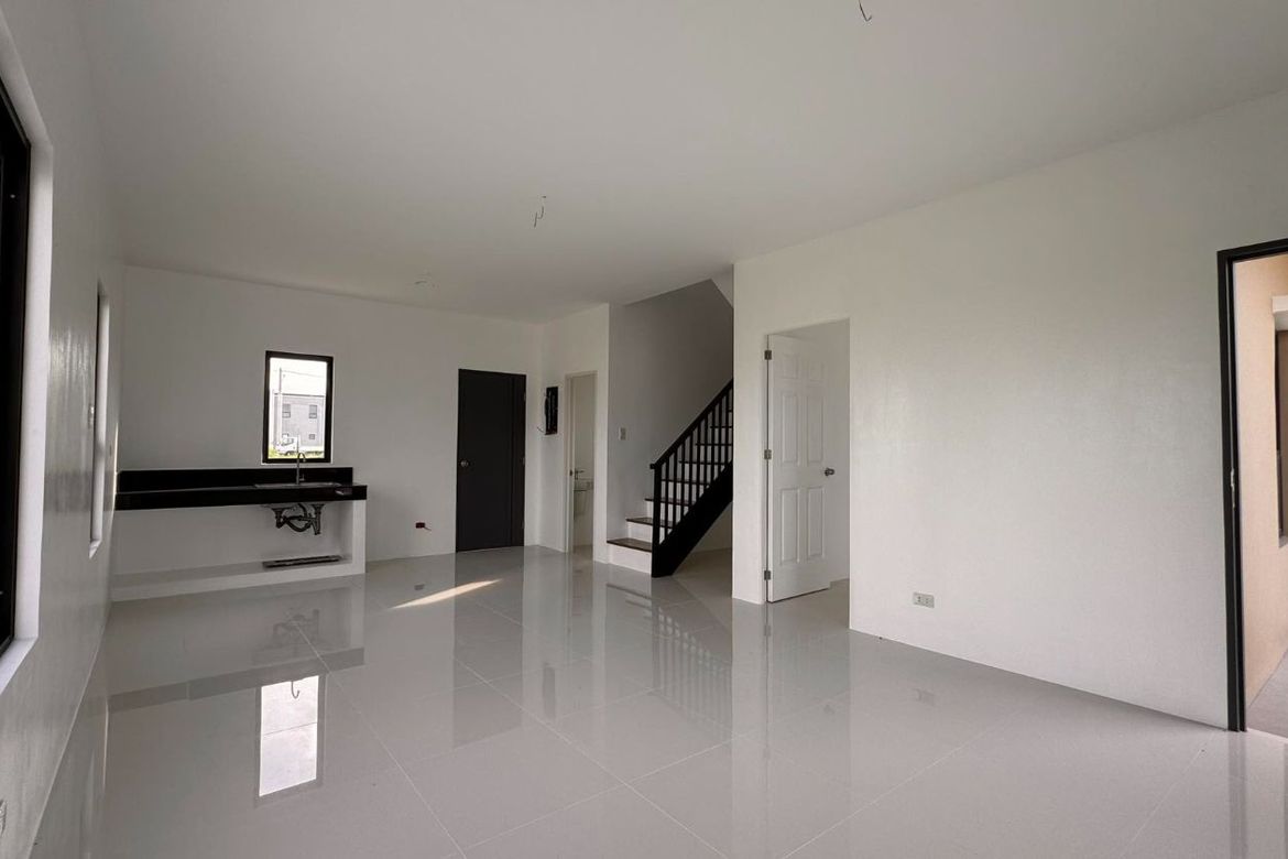 4 Bedroom House for Sale in Bacao II, General Trias, Cavite – photo 2
