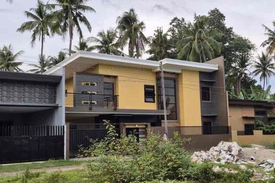 4 Bedroom House for Sale in Bagacay, Dumaguete, Negros Oriental