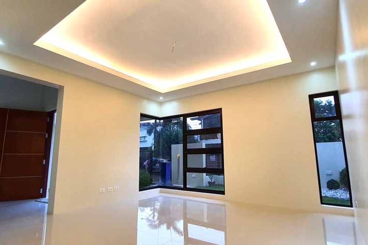 4 Bedroom House for Sale in Bagong Silangan, Quezon City, Metro Manila – photo 4