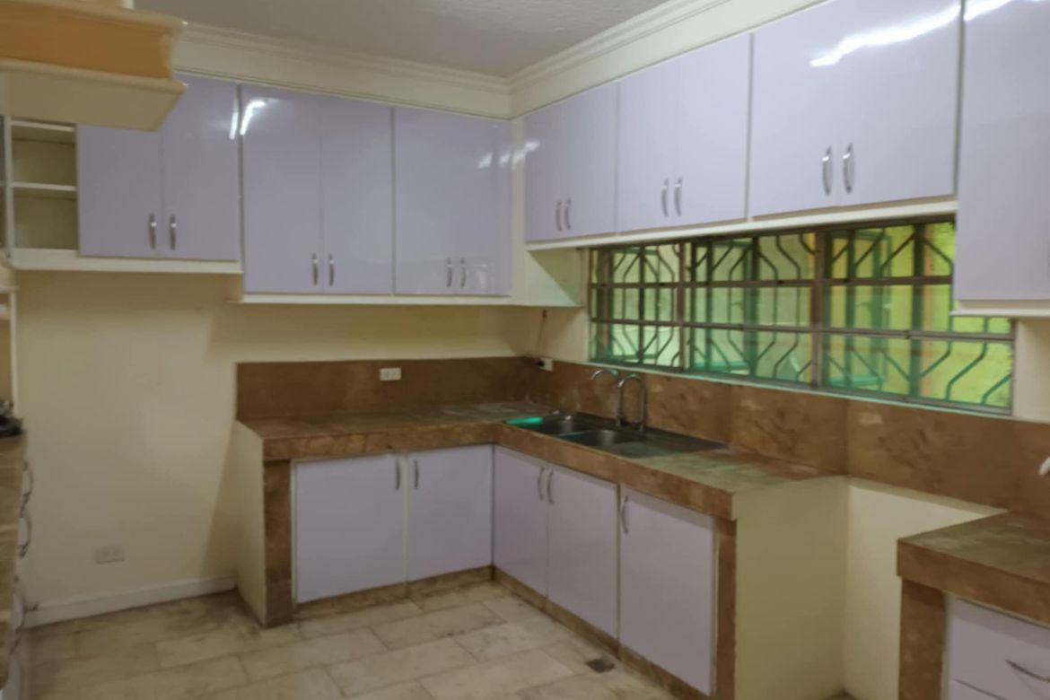 4 Bedroom House for Sale in Bagong Silangan, Quezon City, Metro Manila – photo 4