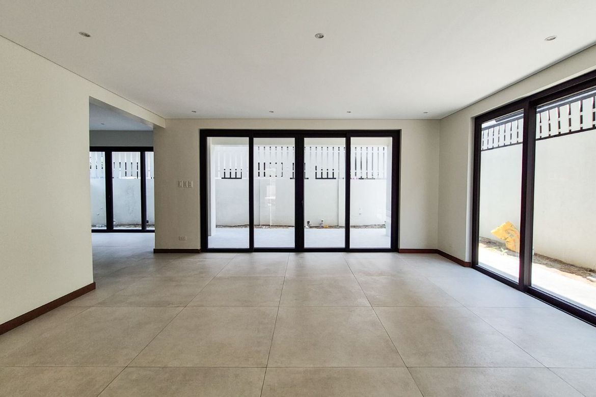 4 Bedroom House for Sale in Bagumbayan, Quezon City, Metro Manila – photo 4