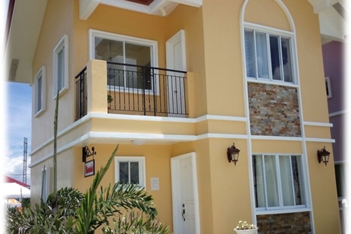4 Bedroom House for Sale in Balantang, Iloilo City, Iloilo