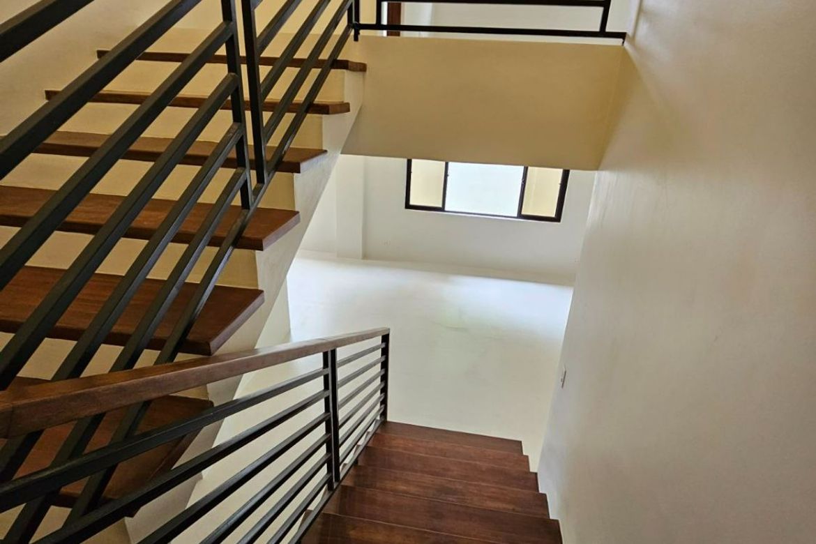 4 Bedroom House for Sale in Balibago, Santa Rosa, Laguna – photo 6