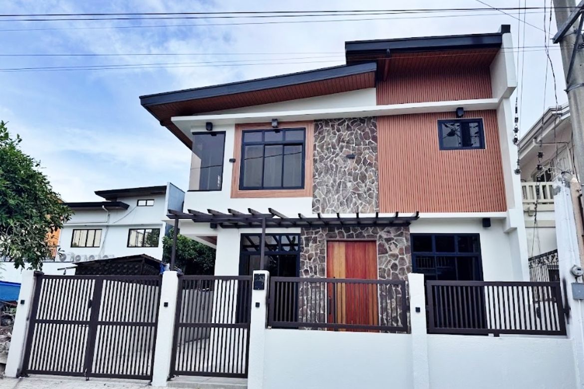 4 Bedroom House for Sale in Balibago, Santa Rosa, Laguna – photo 3