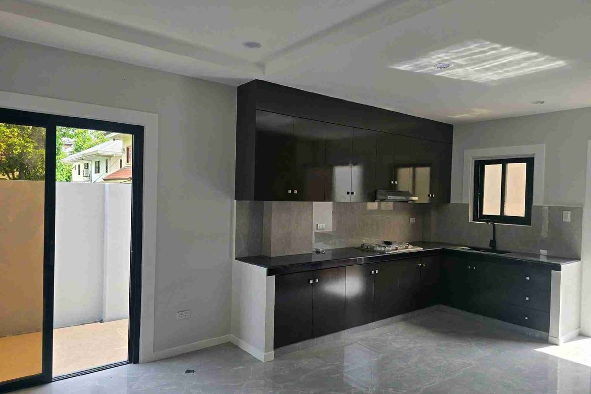 4 Bedroom House for Sale in Balulang, Cagayan de Oro, Misamis Oriental – photo 2