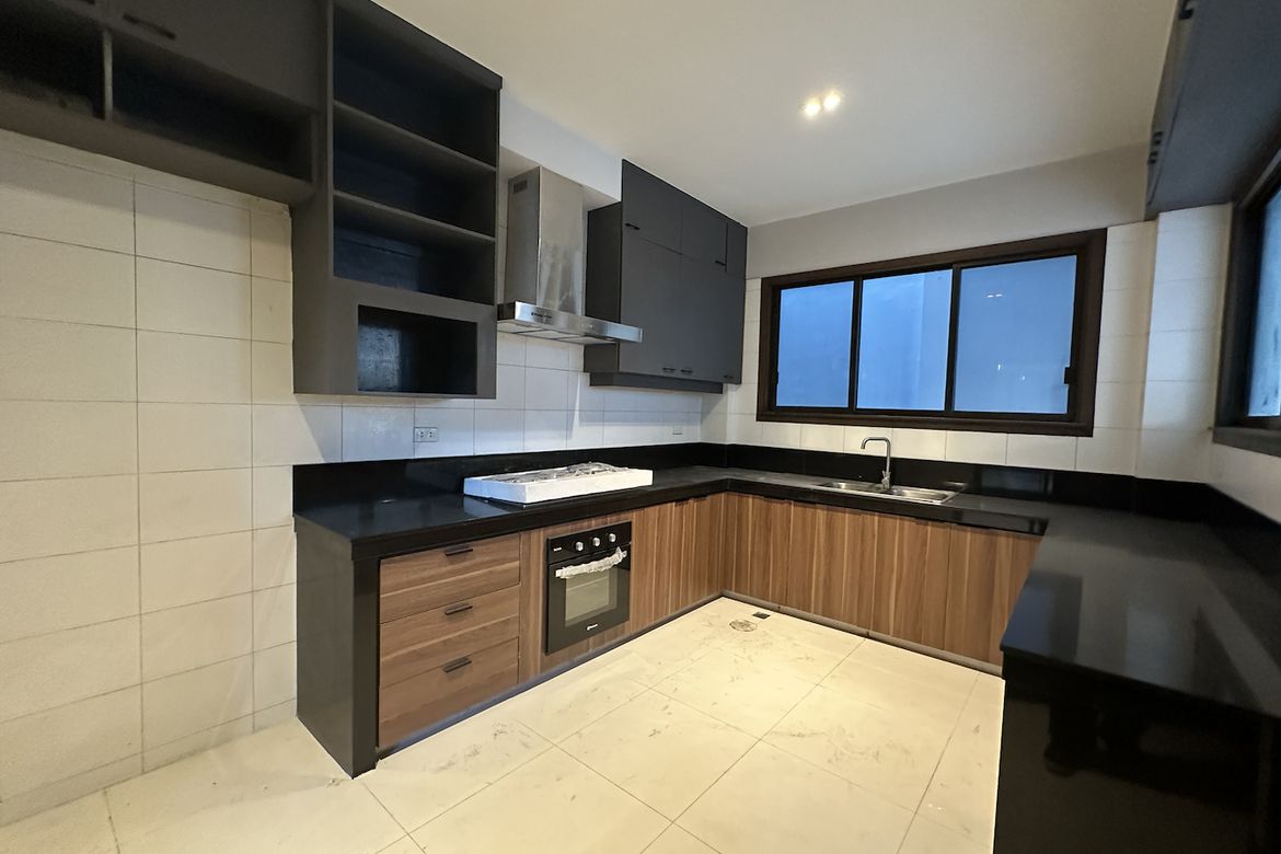4 Bedroom House for Sale in Bambang, Taguig, Metro Manila – photo 5