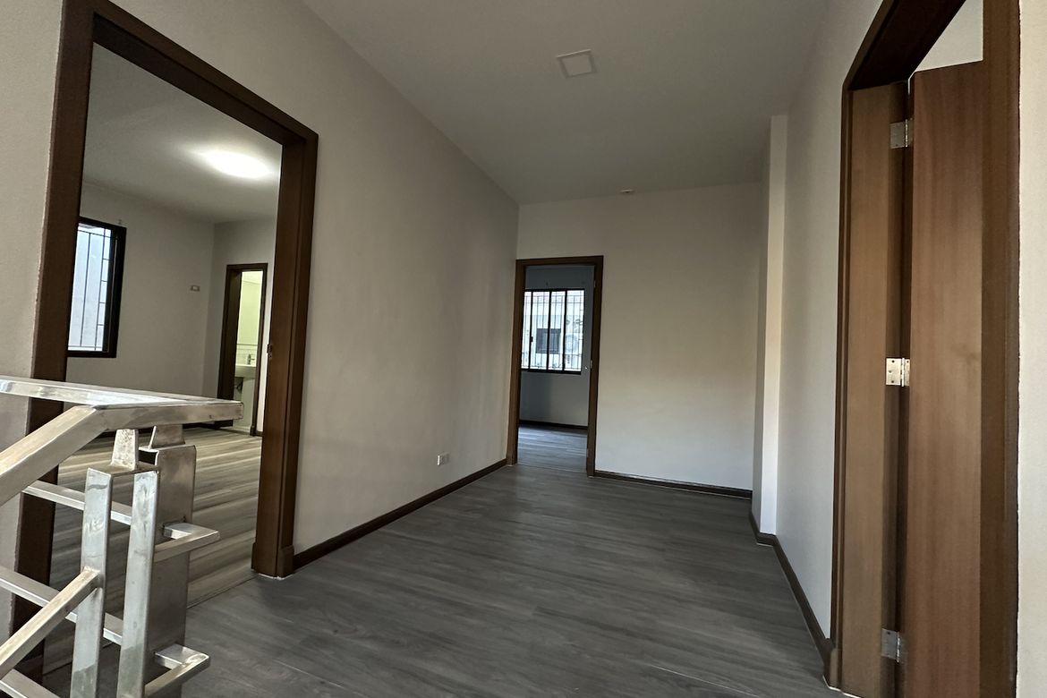 4 Bedroom House for Sale in Bambang, Taguig, Metro Manila – photo 6