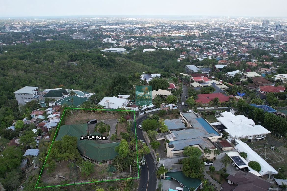 4 Bedroom House for Sale in Banilad, Cebu City, Cebu