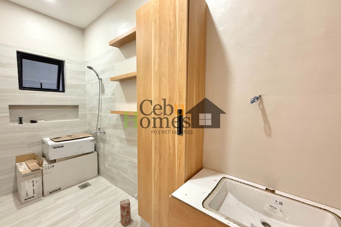 4 Bedroom House for Sale in Banilad, Cebu City, Cebu – photo 8
