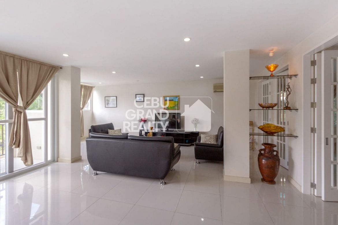 4 Bedroom House for Sale in Banilad, Cebu City, Cebu