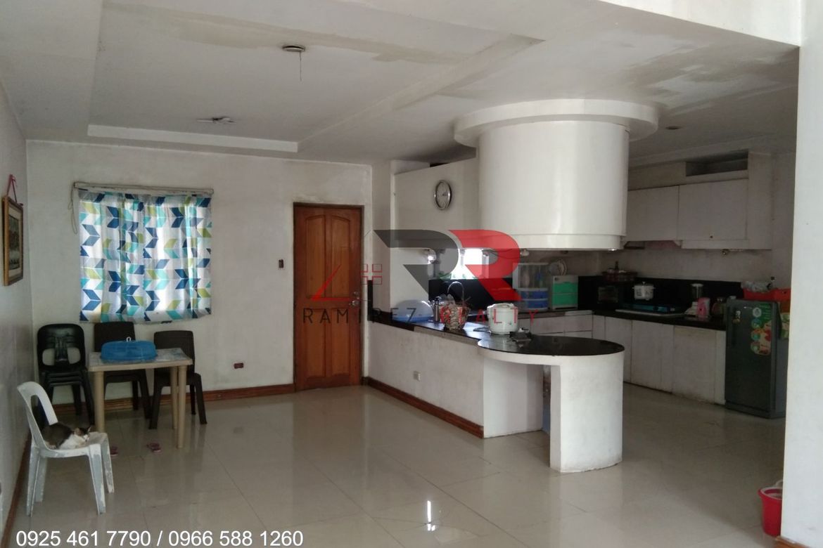 4 Bedroom House for Sale in Barangay 179, Caloocan, Metro Manila – photo 7
