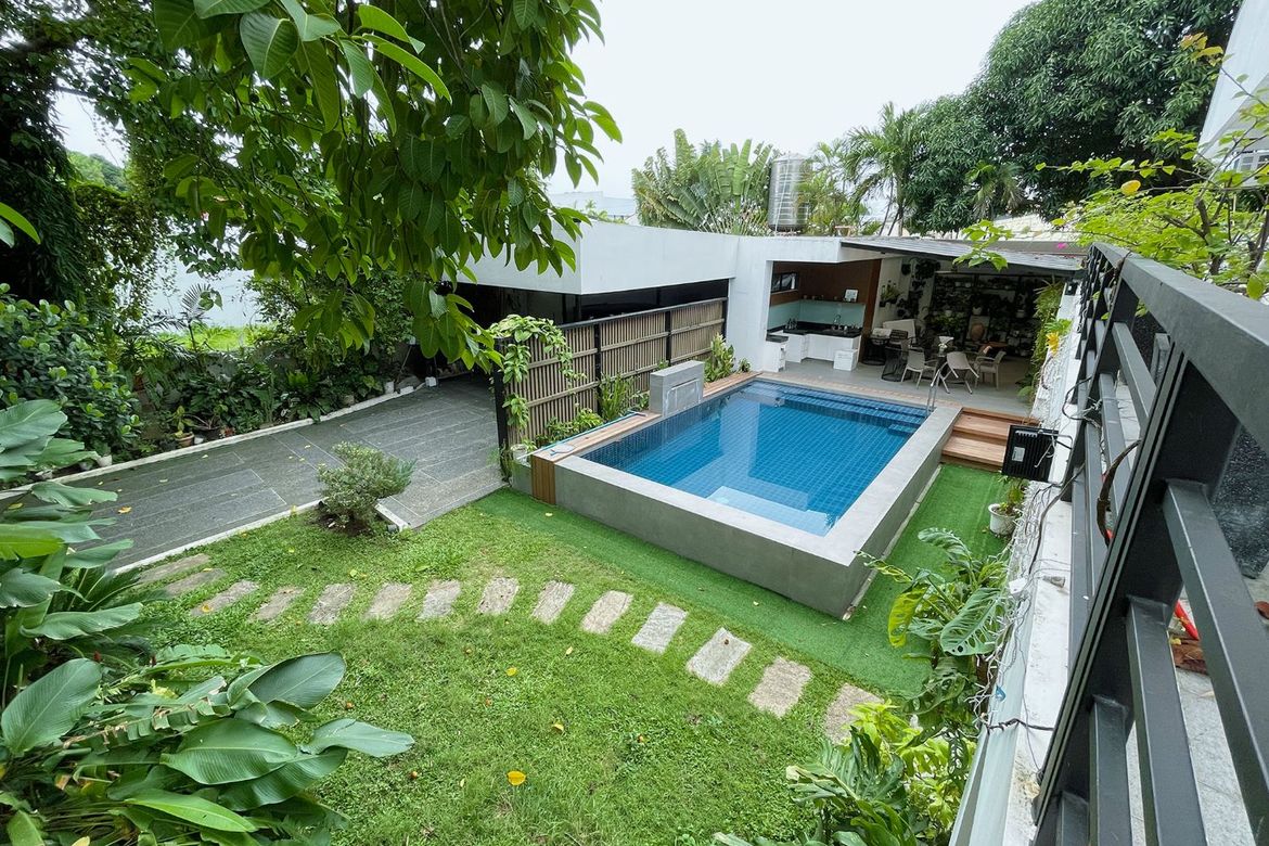 4 Bedroom House for Sale in Barangay 201, Pasay, Metro Manila – photo 2