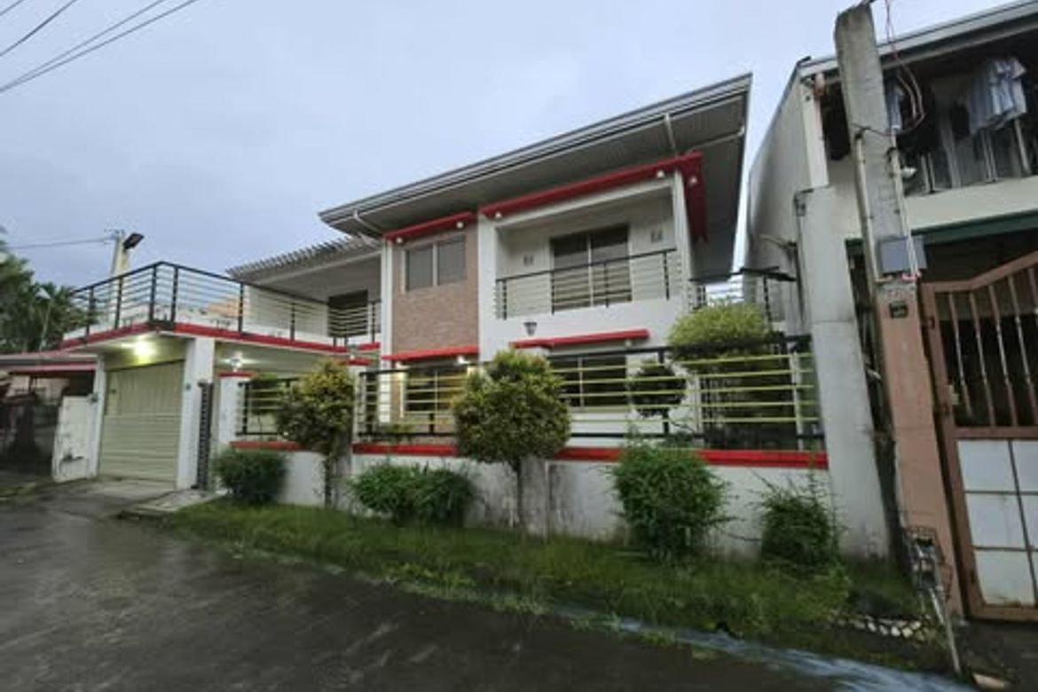 4 Bedroom House for Sale in Barangay II-B, San Pablo, Laguna