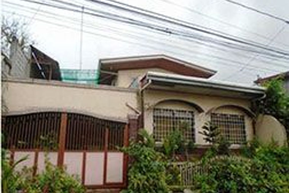 4 Bedroom House for Sale in Barangay VI-D, San Pablo, Laguna – photo 2