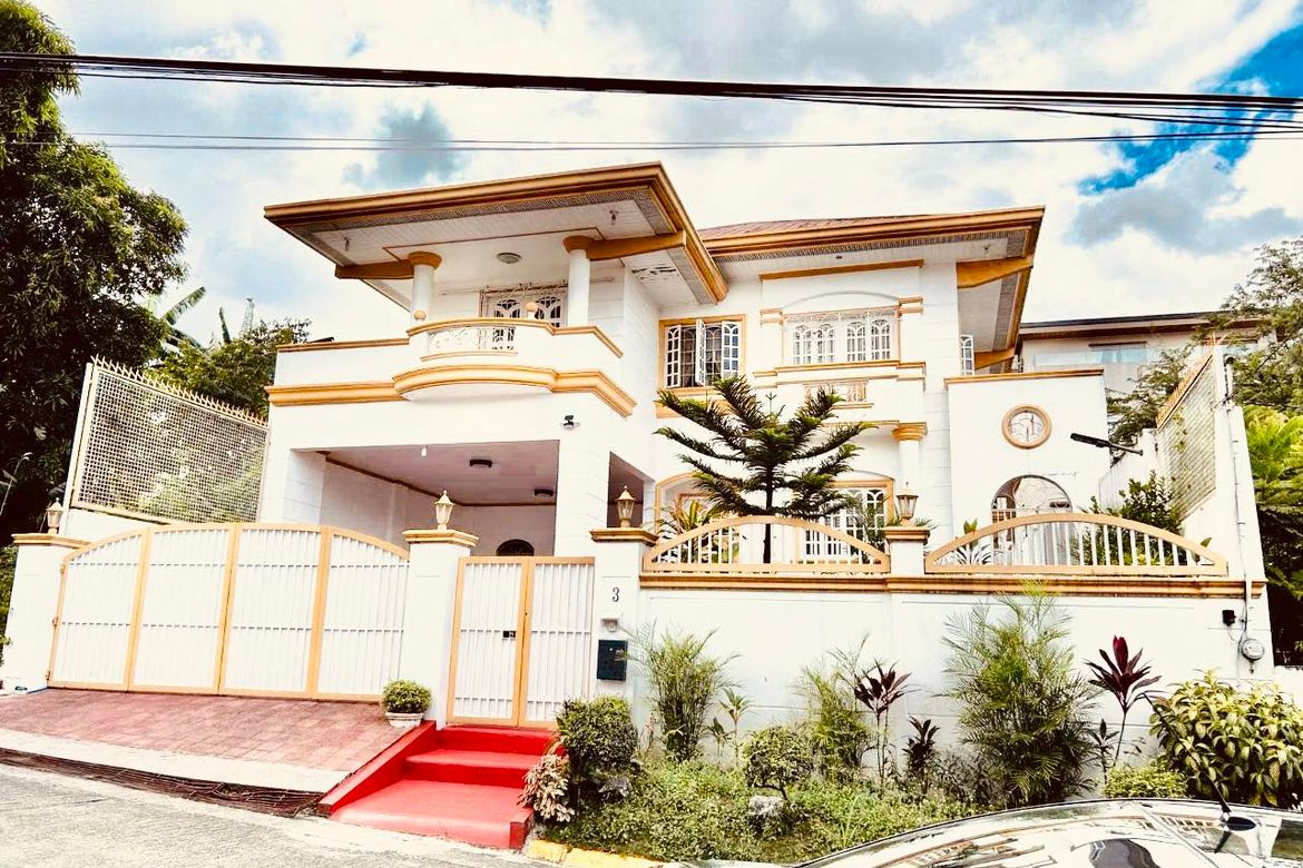 4 Bedroom House for Sale in Batasan Hills, Quezon City, Metro Manila