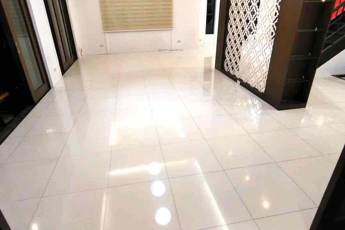 4 Bedroom House for Sale in Batasan Hills, Quezon City, Metro Manila – photo 2