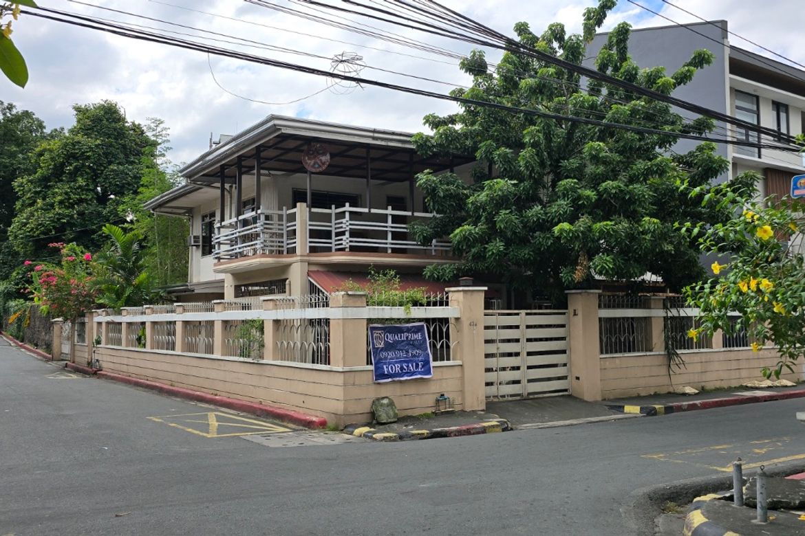 4 Bedroom House for Sale in Batis, San Juan, Metro Manila