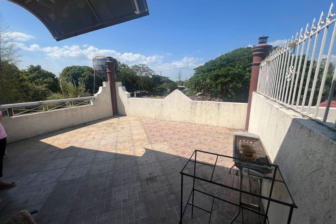 4 Bedroom House for Sale in Bay Breeze Executive Village, Wawa, Taguig, Metro Manila – photo 3