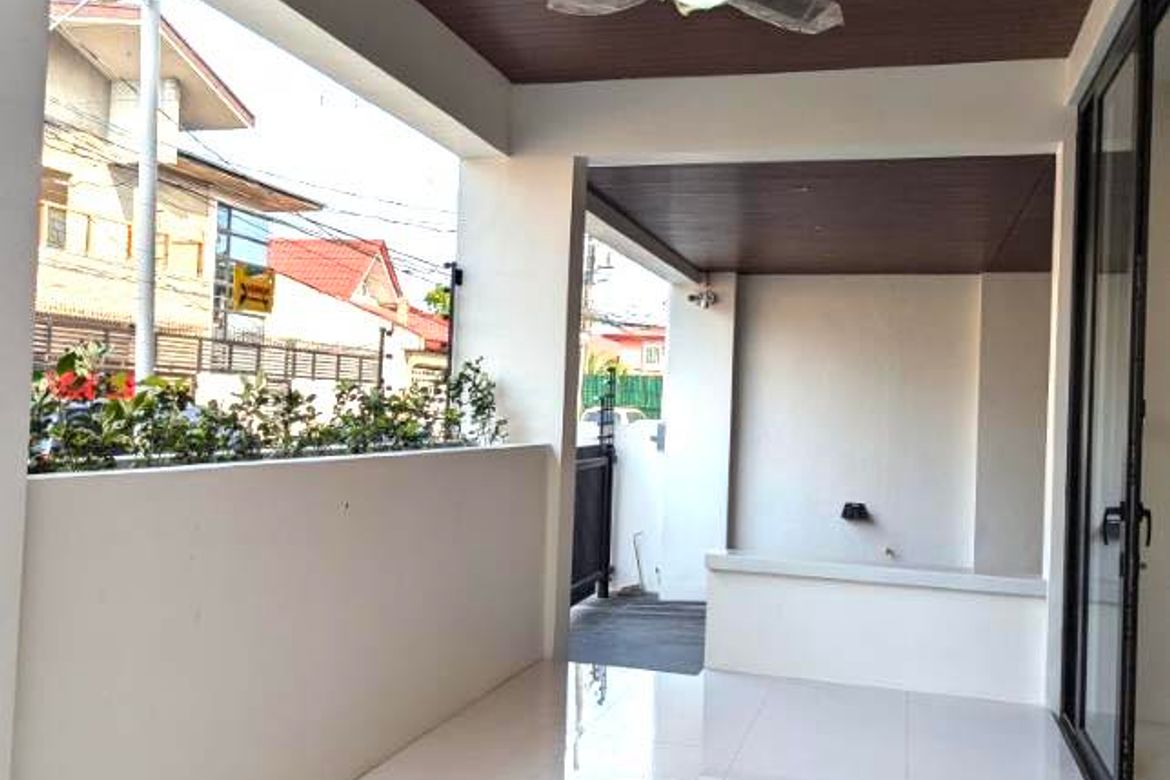 4 Bedroom House for Sale in BF Homes Executive Village, Almanza Uno, Las Piñas, Metro Manila – photo 3