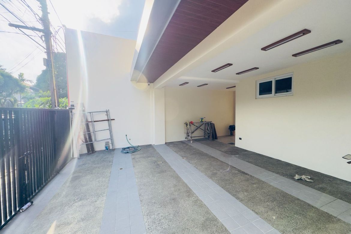 4 Bedroom House for Sale in BF Homes Parañaque, BF Homes, Parañaque, Metro Manila – photo 4