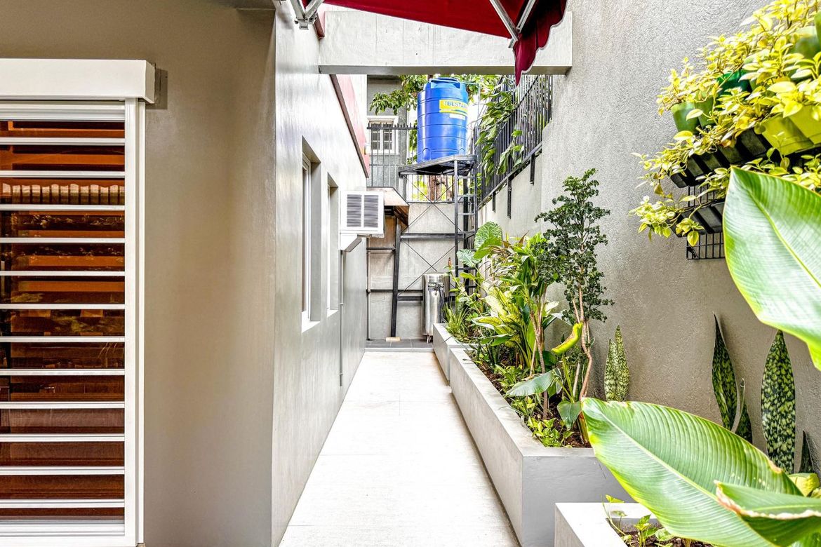 4 Bedroom House for Sale in BF Homes Parañaque, BF Homes, Parañaque, Metro Manila – photo 2