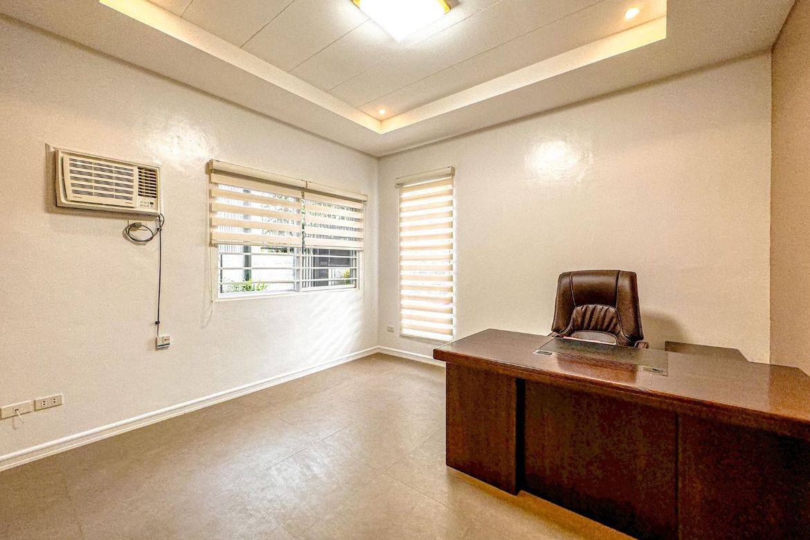 4 Bedroom House for Sale in BF Homes Parañaque, BF Homes, Parañaque, Metro Manila – photo 5