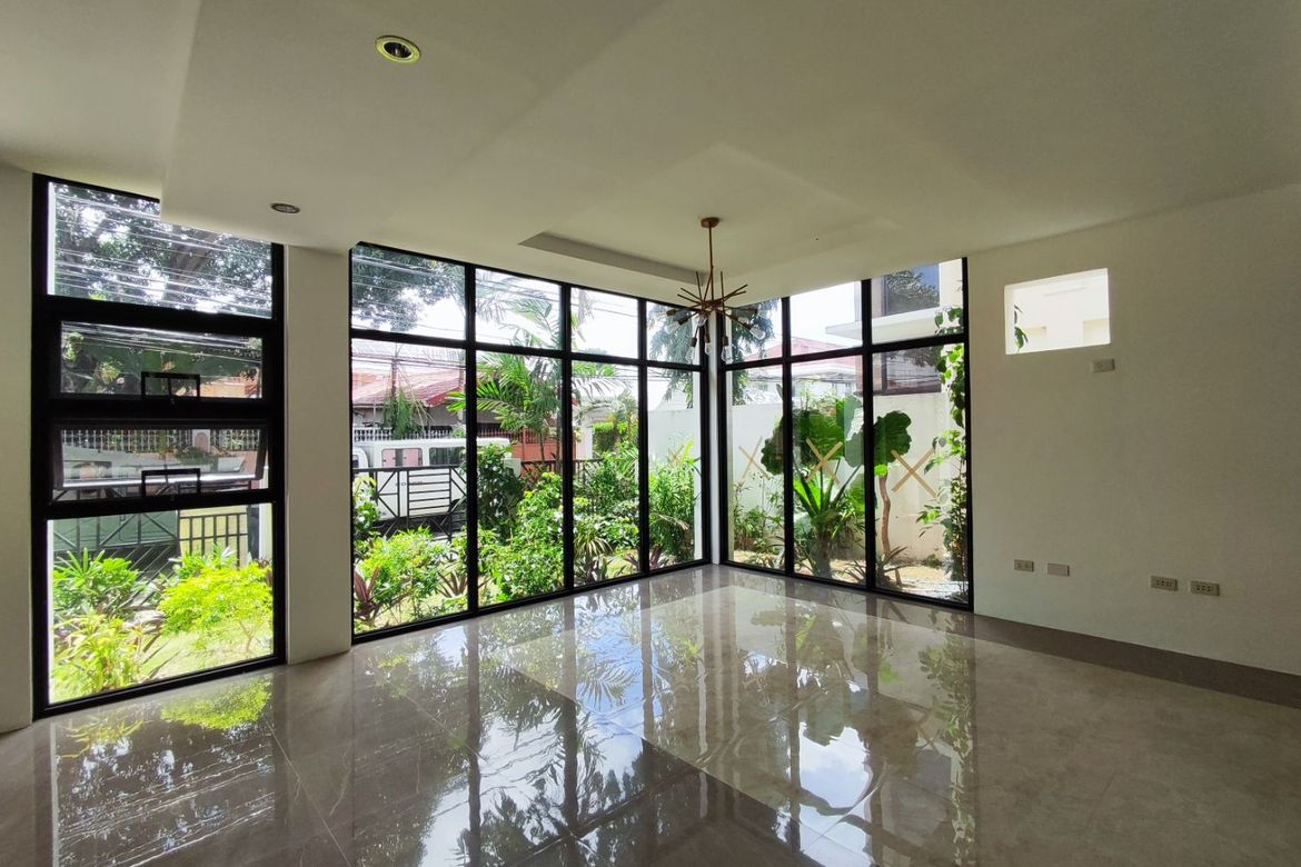 4 Bedroom House for Sale in BF Homes, Parañaque, Metro Manila – photo 4