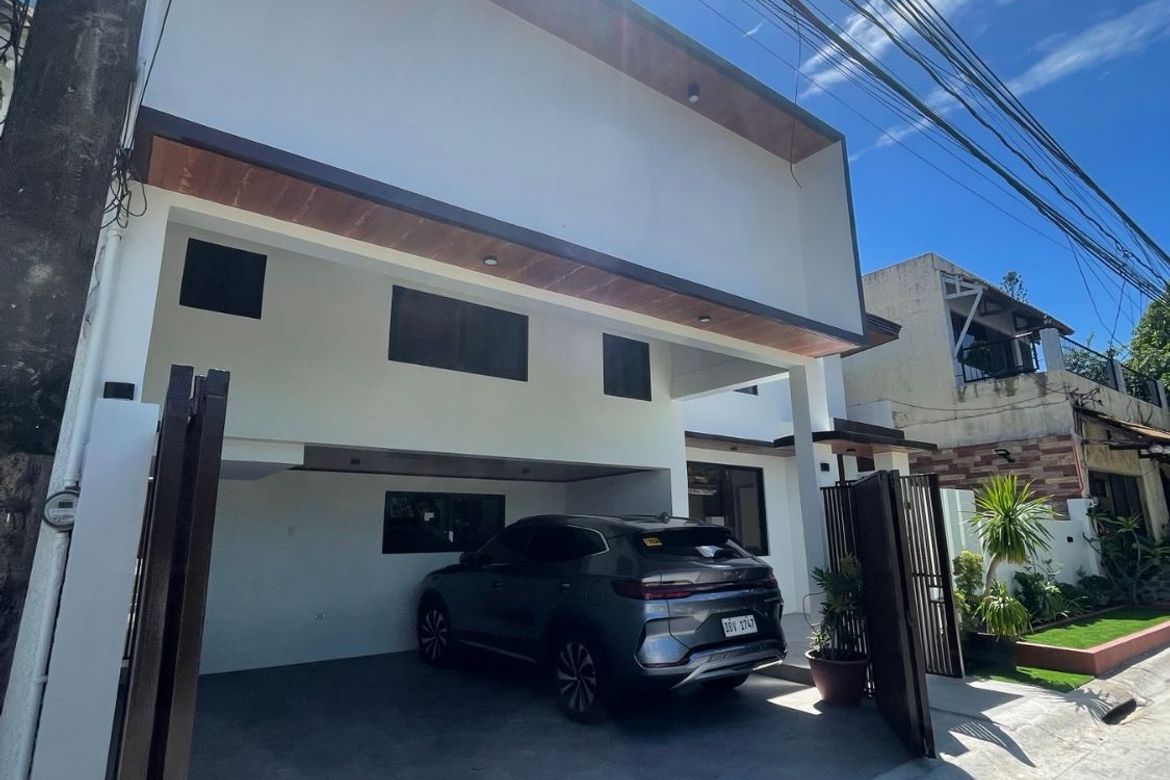 4 Bedroom House for Sale in BF Homes, Parañaque, Metro Manila – photo 2