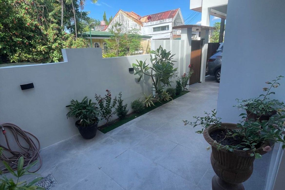 4 Bedroom House for Sale in BF Homes, Parañaque, Metro Manila – photo 4