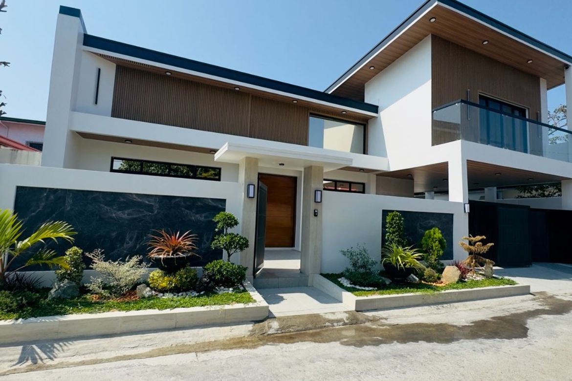 4 Bedroom House for Sale in BF Homes, Parañaque, Metro Manila – photo 4