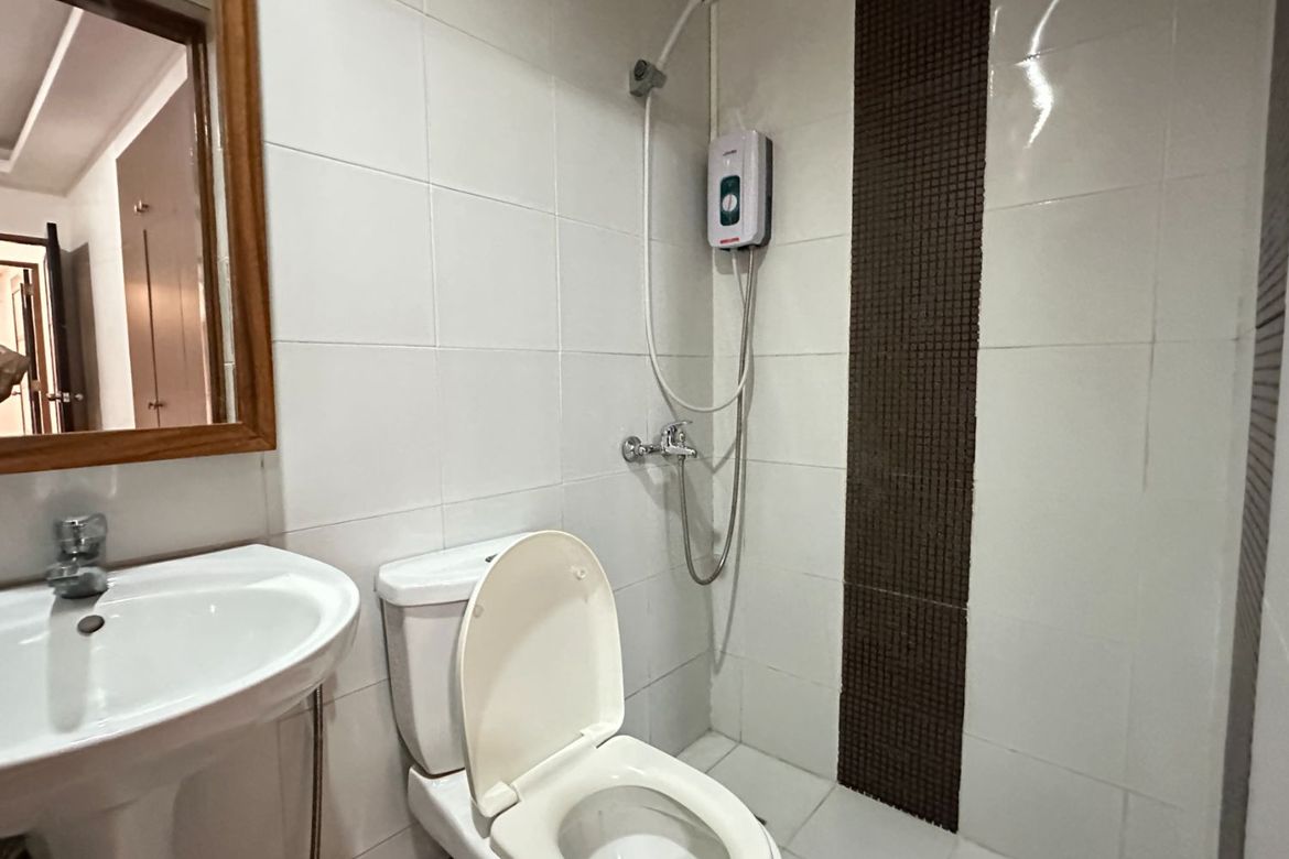 4 Bedroom House for Sale in BF Homes, Parañaque, Metro Manila – photo 4