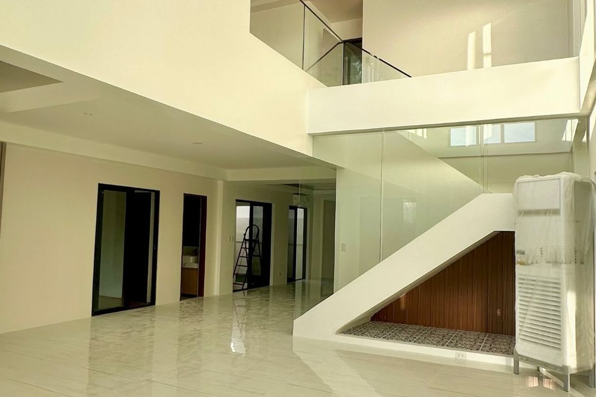 4 Bedroom House for Sale in BF Homes, Parañaque, Metro Manila – photo 3
