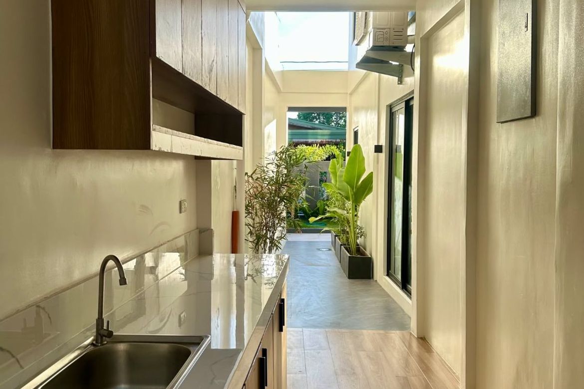 4 Bedroom House for Sale in BF Homes, Parañaque, Metro Manila – photo 4