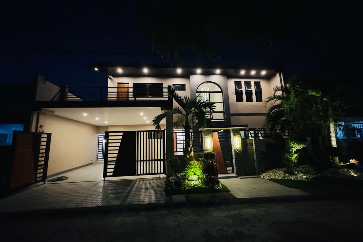 4 Bedroom House for Sale in BF Resort, Las Piñas, Metro Manila – photo 6